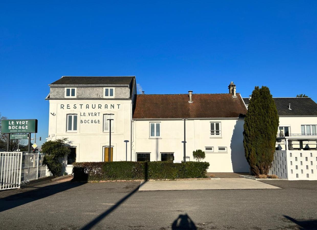 Logis Hotel & Restaurant Le Vert Bocage Franqueville-Saint-Pierre Exterior foto