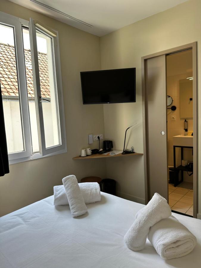 Logis Hotel & Restaurant Le Vert Bocage Franqueville-Saint-Pierre Exterior foto